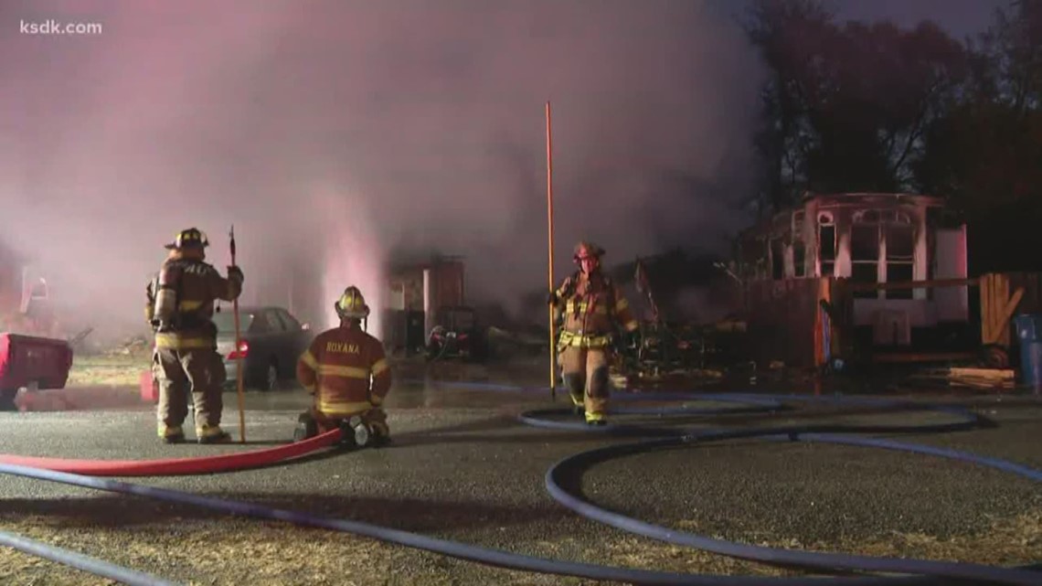 Fire at South Roxana, Illinois home Friday morning