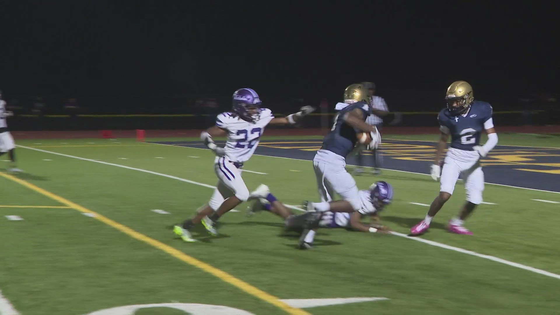 5 On Your Sideline returns with another week of high school football. Here are the best highlights from Collinsville vs. Althoff.