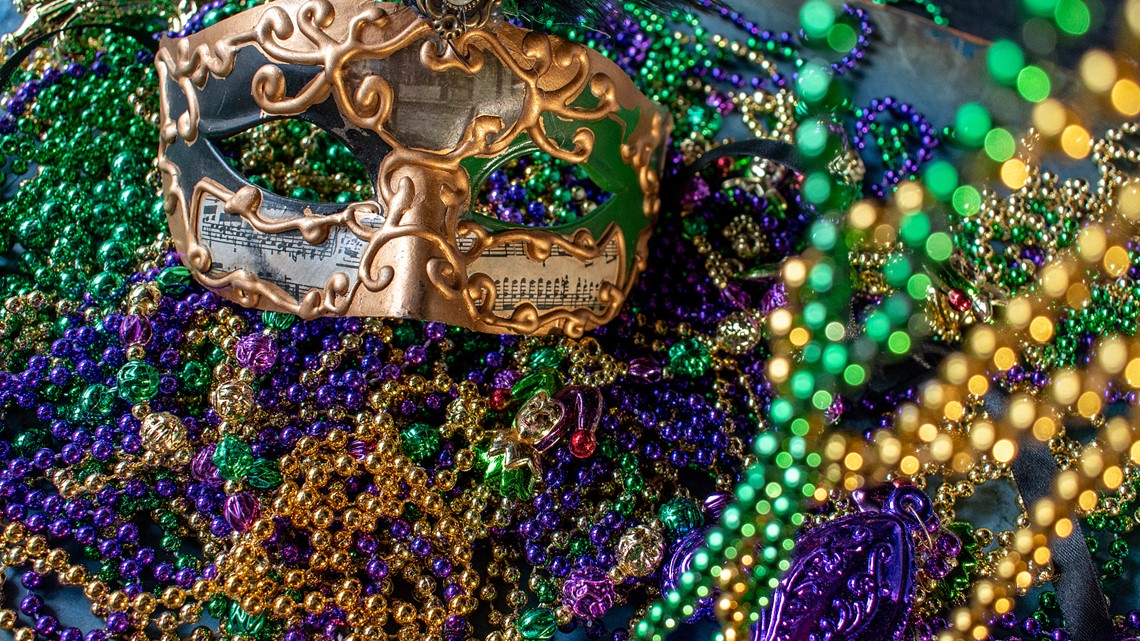 Mardi Gras Soulard | Pop-up bar at Molly's | ksdk.com