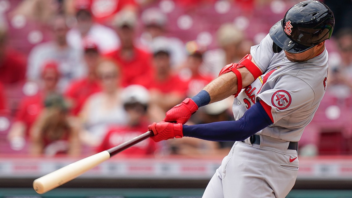 Cardinals beat Reds in series finale