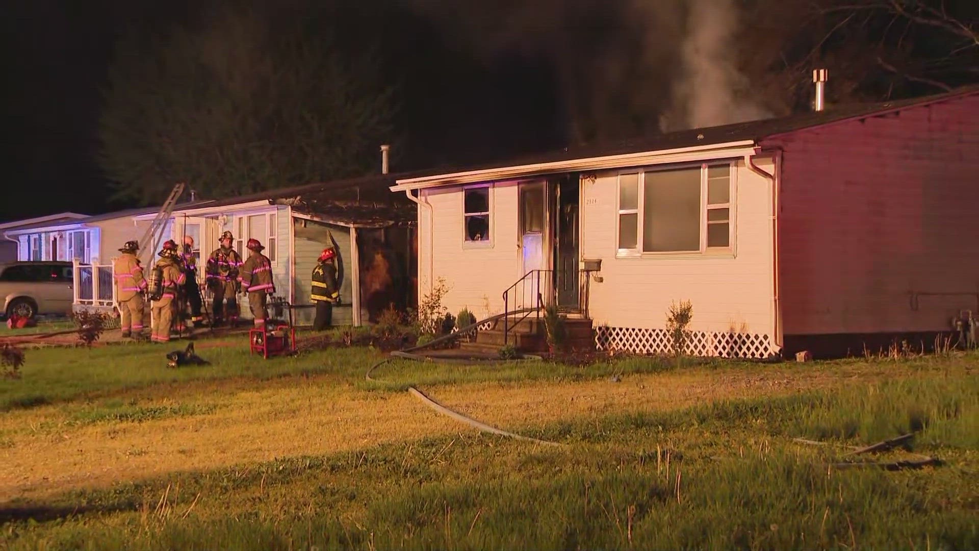 Firefighters are battling two house fires on Miracle Avenue in Granite City. It's unknown if there were any injuries or what caused the fire.