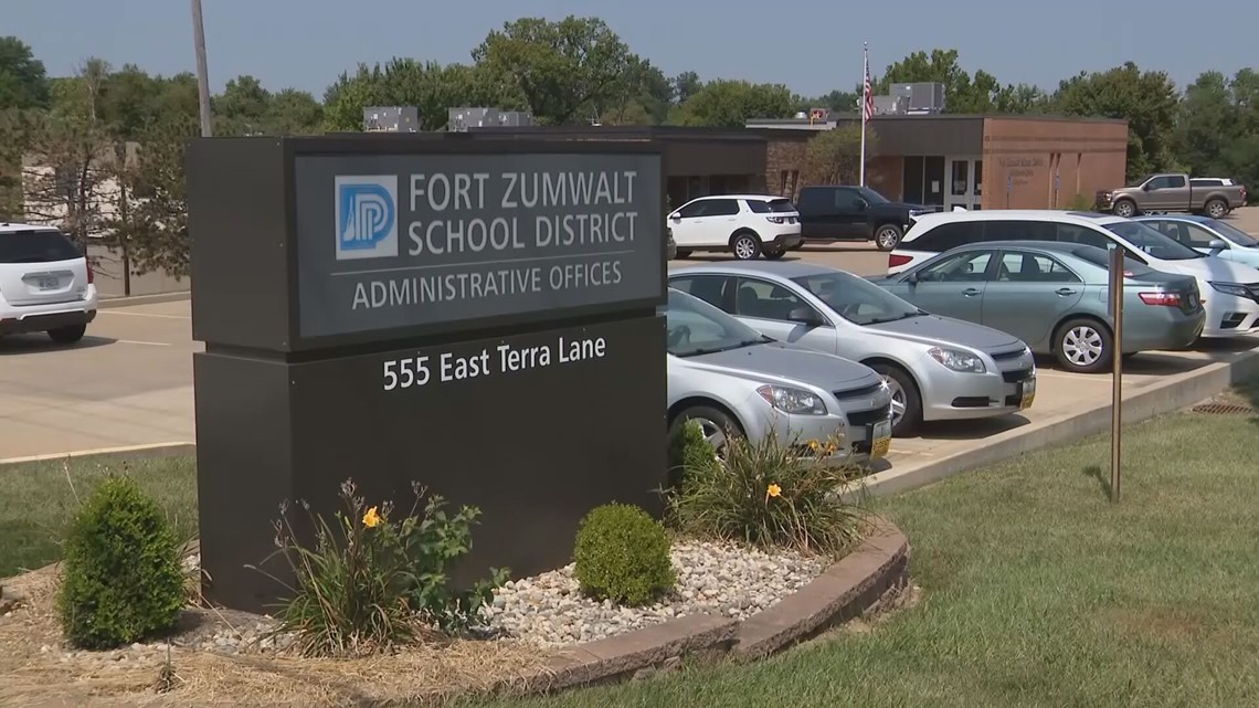 Fort Zumwalt school board votes to lift mask mandate ksdk com