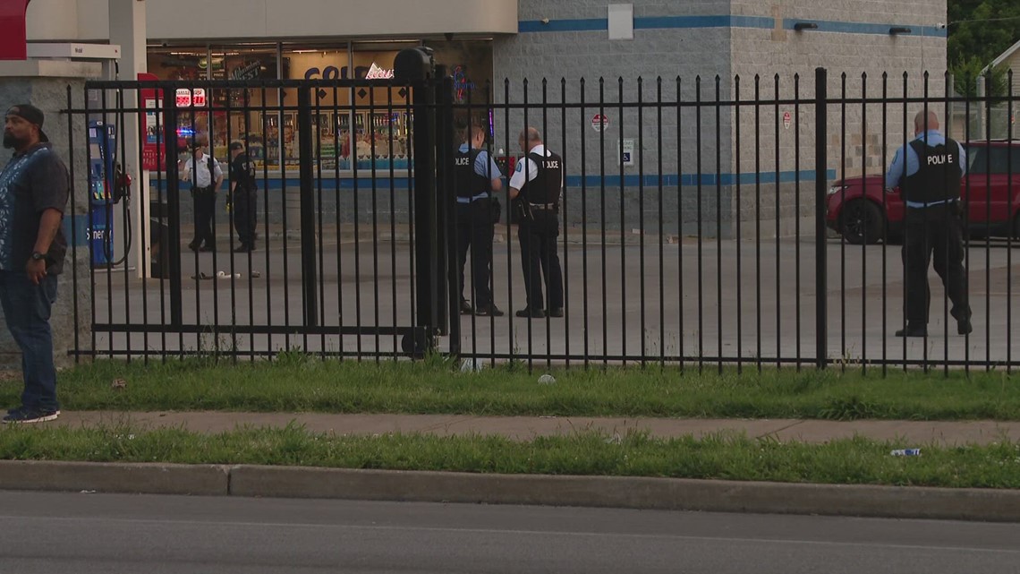 Teen killed in Thursday afternoon triple shooting in St. Louis | ksdk.com
