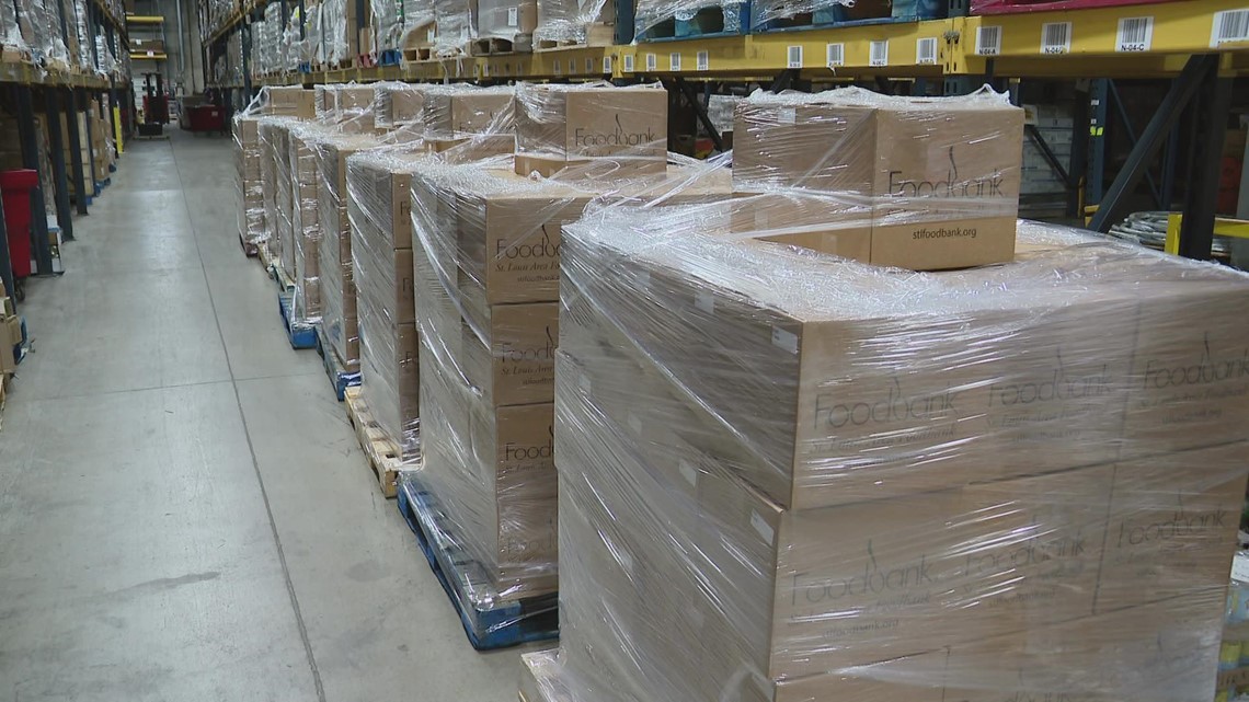 St. Louis food bank donations down, need up - Vimarsana News