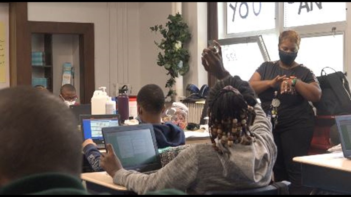 Normandy Schools continue to search for teachers before new year - Vimarsana News