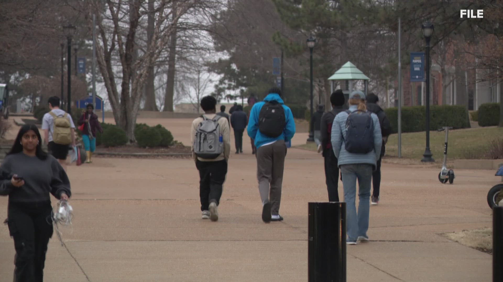 Students are struggling with federal student aid applications this year as the process is plagued by delays. It's all due to a major overhaul of the FAFSA program.