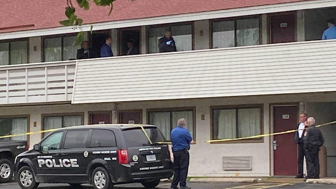 Shooting investigation underway at north St. Louis County motel - Vimarsana News