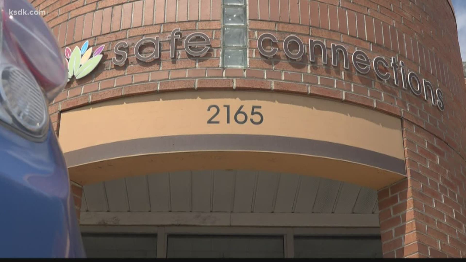 St. Louis's Safe Connections has seen calls to their 24-hour crisis hotline rise 11-15% in the past four years. They want more volunteers to cover the call volume.