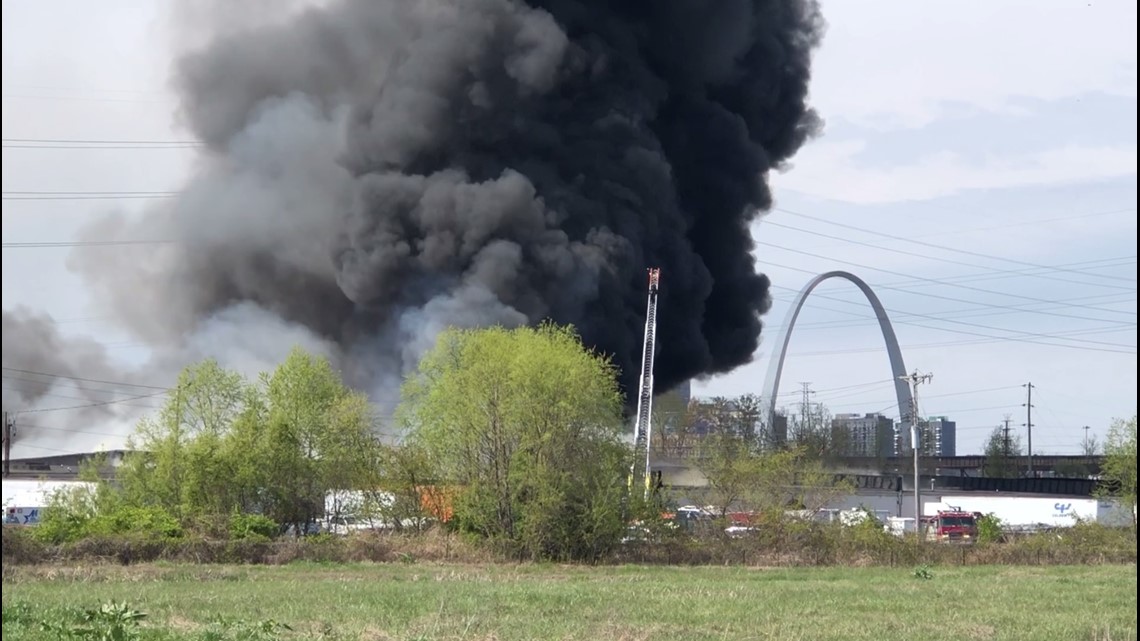 Metro East News: Large Warehouse Fire In Sauget 