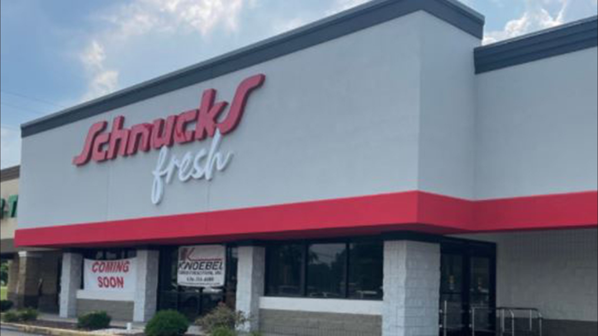Schnuck Markets debuts 'fresh' concept with small stores