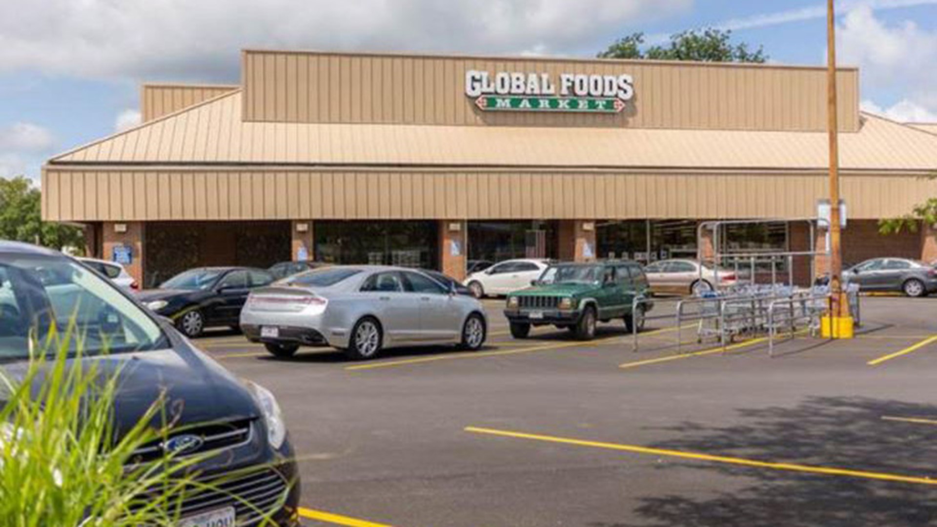 Global Foods Market launches food truck for summer