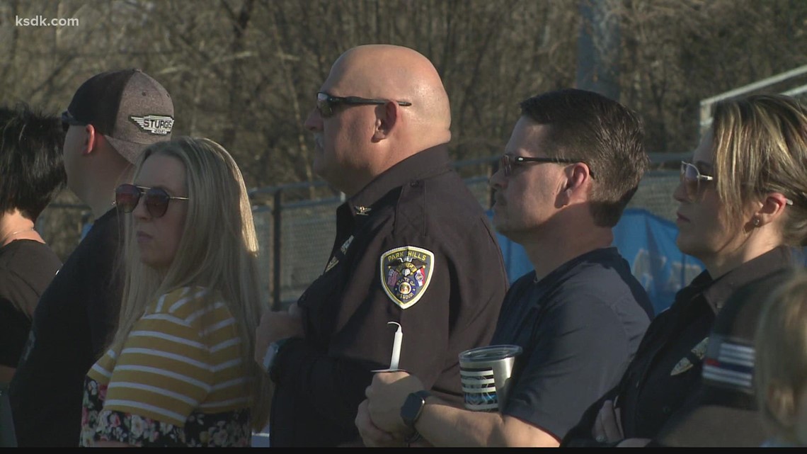 Vigil held for Bonne Terre officers involved in hotel shootout - Vimarsana News
