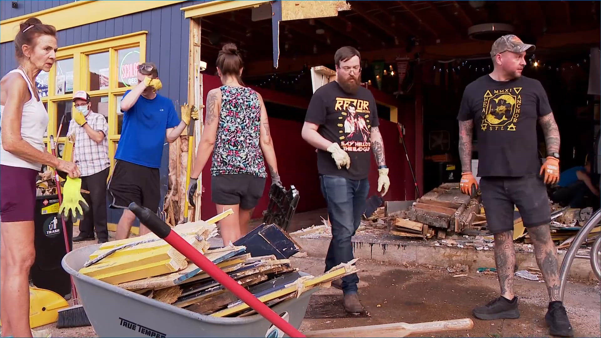 Neighbors help clean up after vehicle crashes into south St. Louis bar