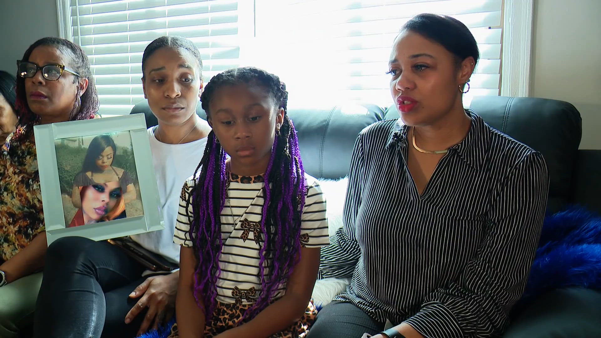 2586 Example 'She was our sweet light': Ferguson mom killed in crossfire in front of ...
