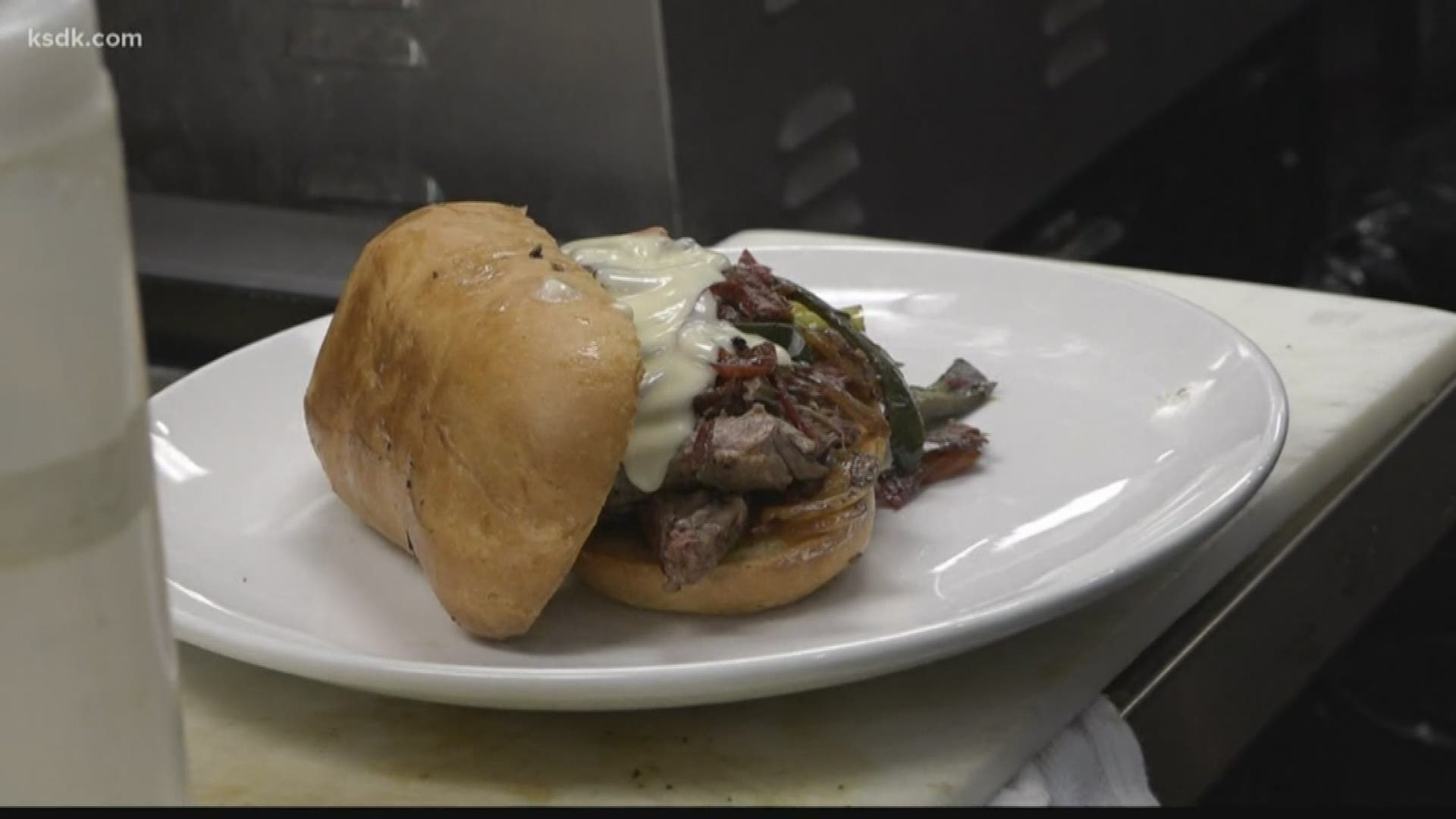 Frank Cusumano stopped by Knockout BBQ for this week's food picks.