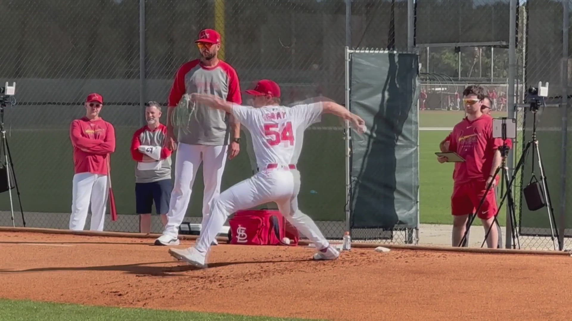 Sonny Gray threw 20 pitches today in Jupiter. He suffered a hamstring injury last week.