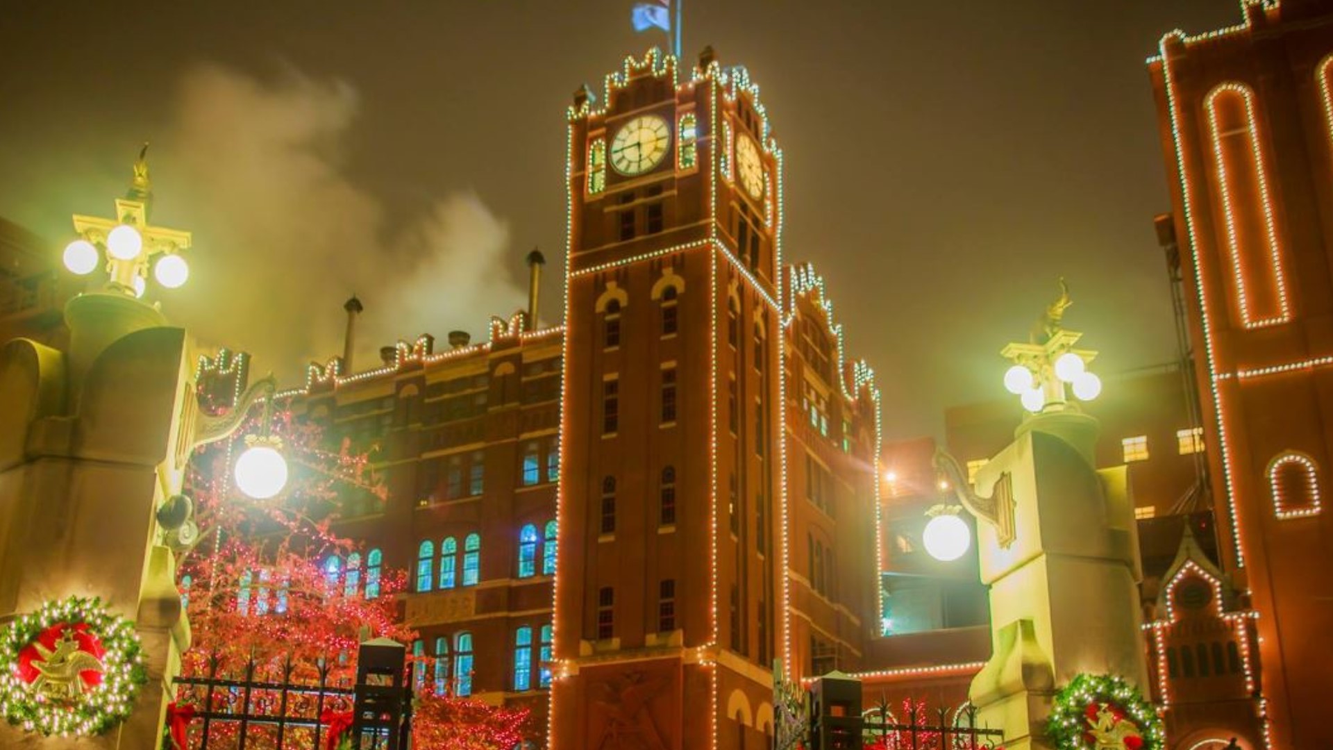 St. Louis holiday Holiday lights return to AnheuserBusch