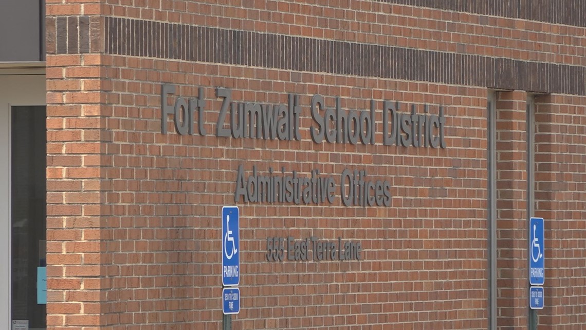 Some parents in Fort Zumwalt School District want mask mandate
