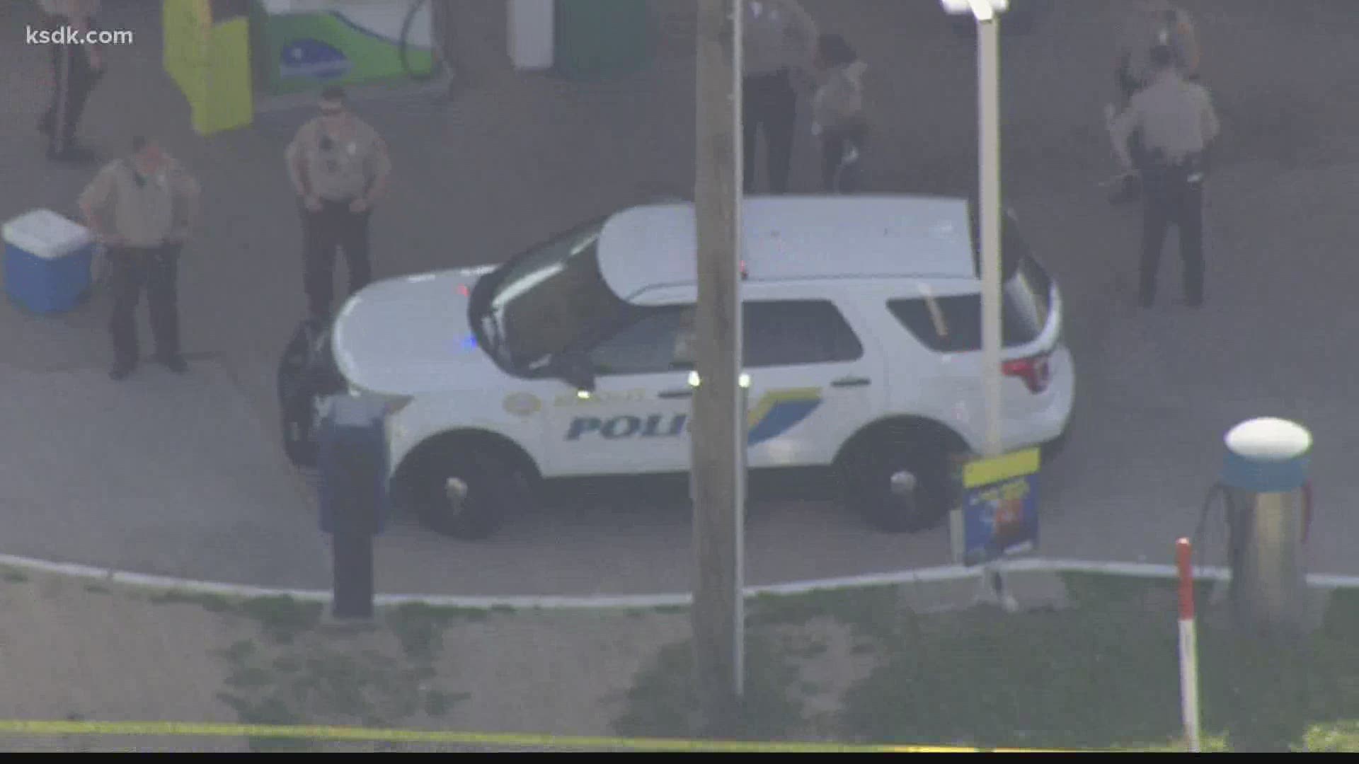 St. Louis news: Man shot at BP gas station | ksdk.com