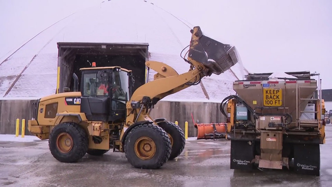 ‘It’s like a theater production’: An inside look at St. Louis County transportation operations during winter weather