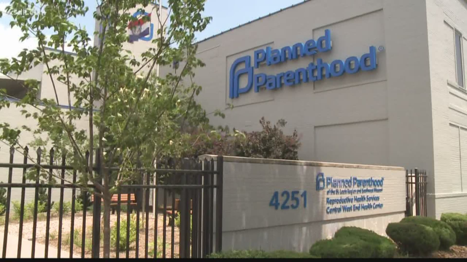 A hearing beginning Monday will determine if the Planned Parenthood in St. Louis can stay open.
This comes after the state denied the clinic a license.