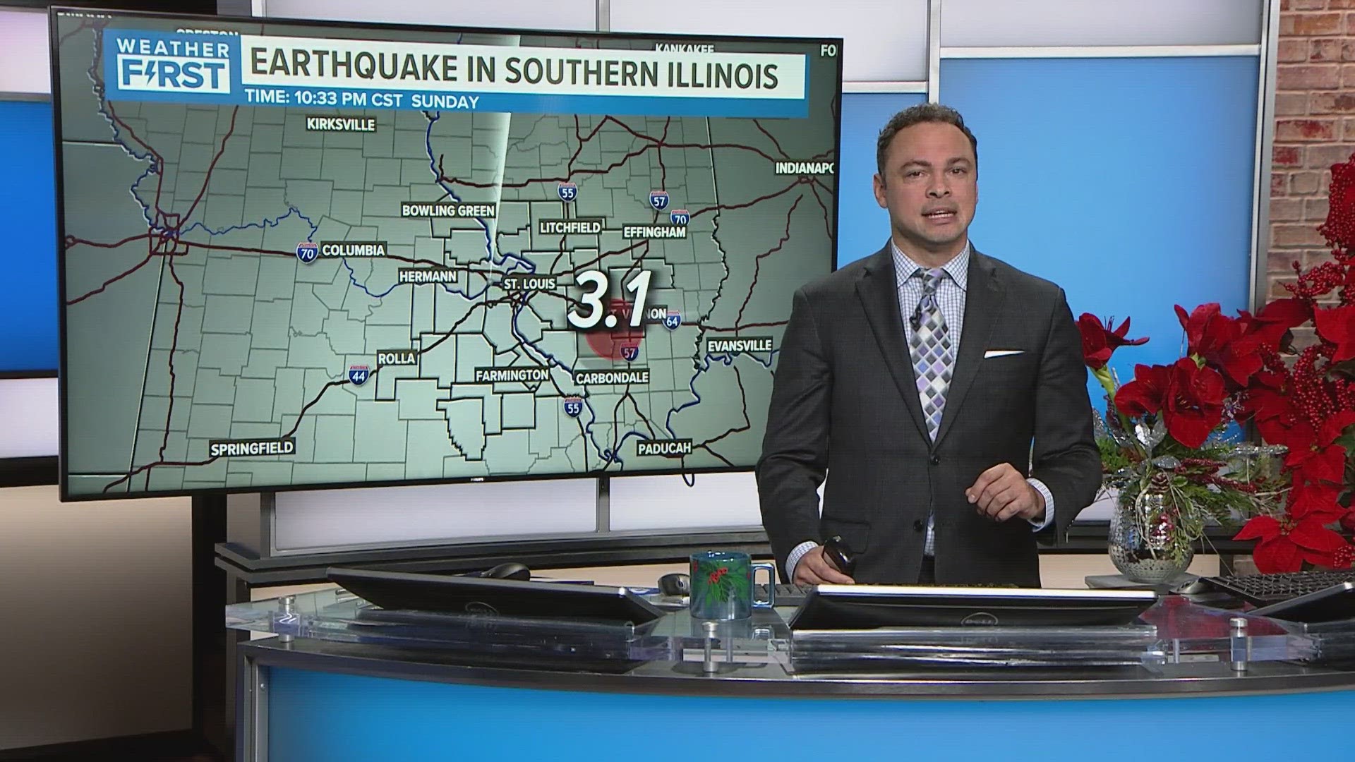 The 3.1 magnitude earthquake struck near Mount Vernon, Illinois, at about 10:30.