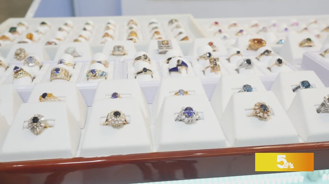 Jewels on Hampton is a hidden gem in South St. Louis