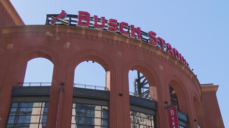 Check your bags! What you can and can't bring into Busch Stadium