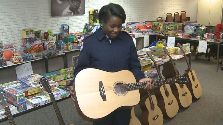 Liam's Christmas Guitars provide the gift of music to foster children