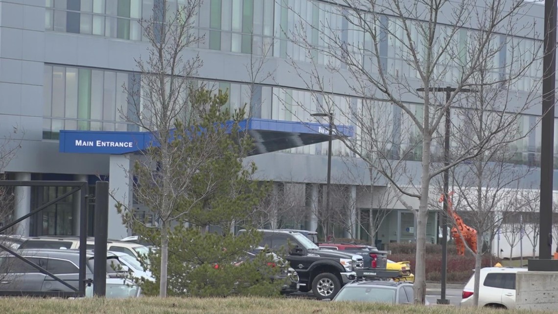 Missouri AG calls on center to stop puberty blockers