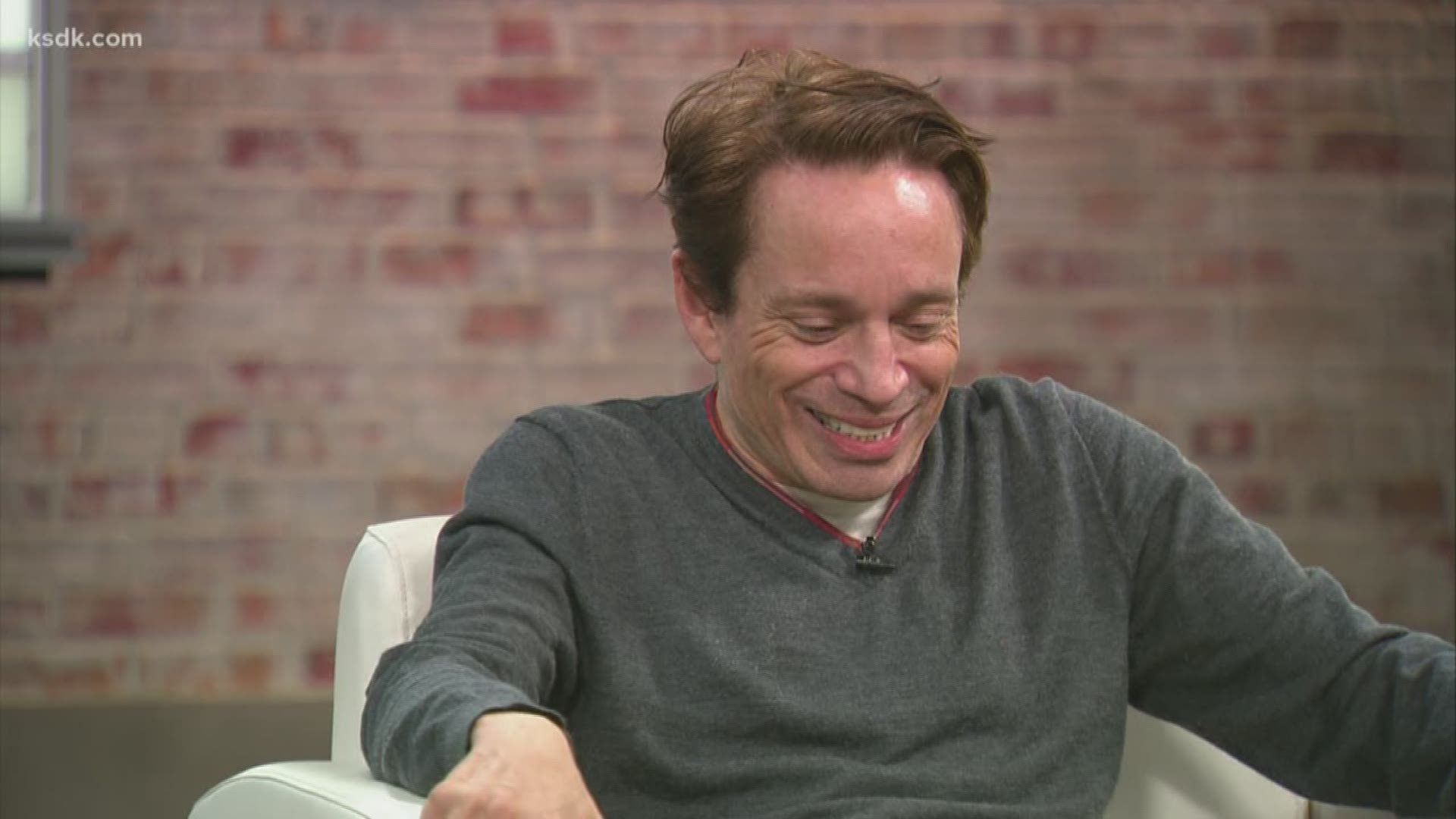 Chris Kattan stopped by Show Me St. Louis prior to his shows at St. Louis Funny Bone. Check out what he thought about Gooey Butter Cake.