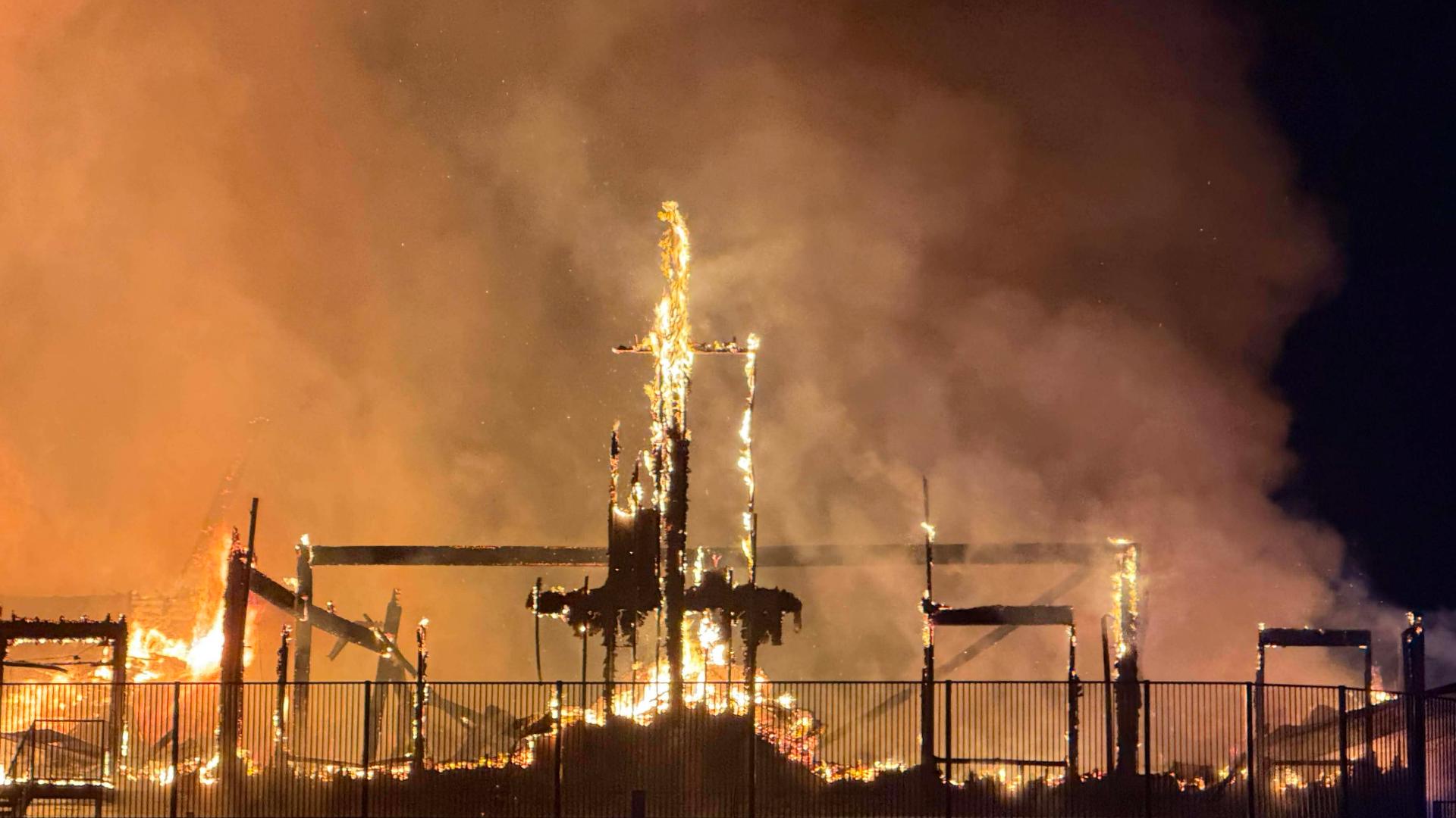 Fire destroys new winery, restaurant in Gasconade County | ksdk.com