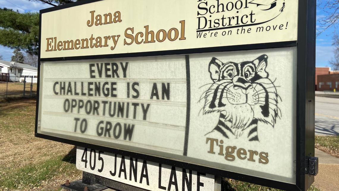 Redistricting students, staff begins at Jana Elementary School