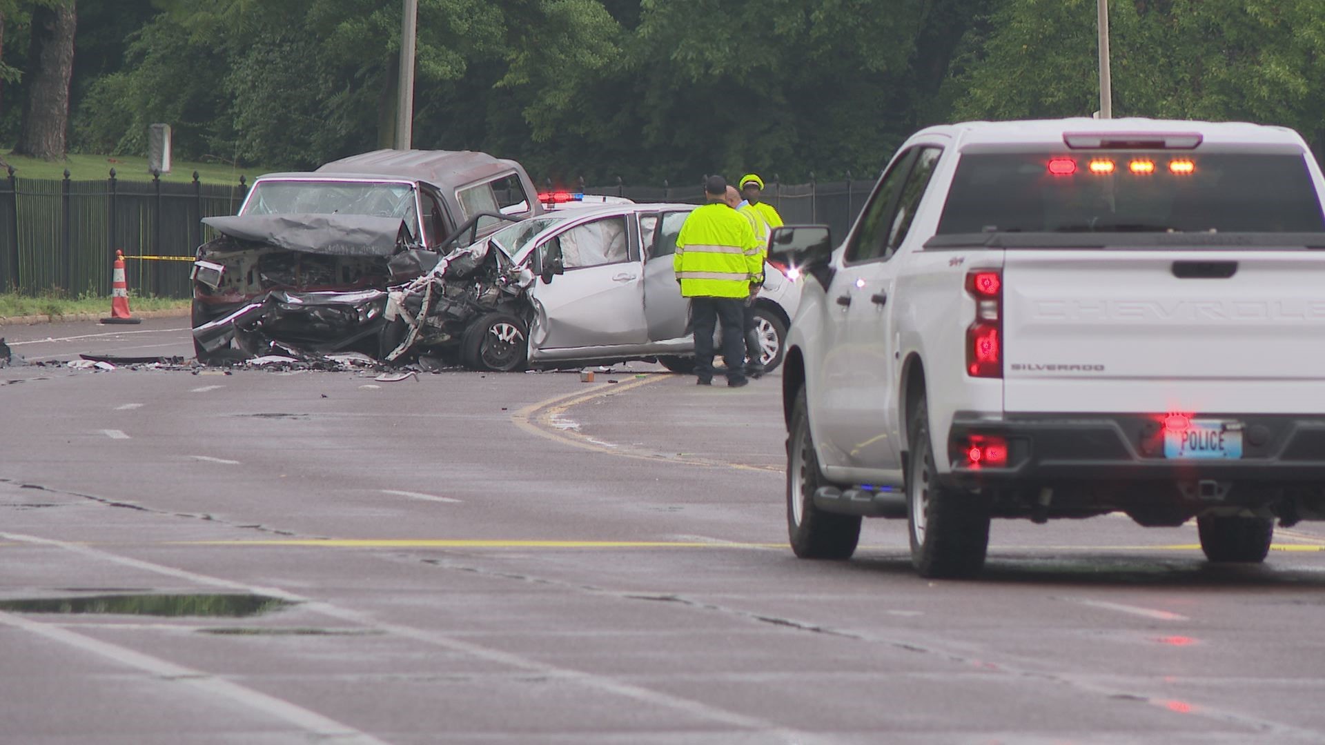 Police identify man killed in head-on crash on Broadway Sunday | ksdk.com