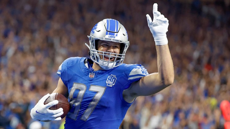 Lions' Sam LaPorta breaks NFL records, scores first touchdown | ksdk.com