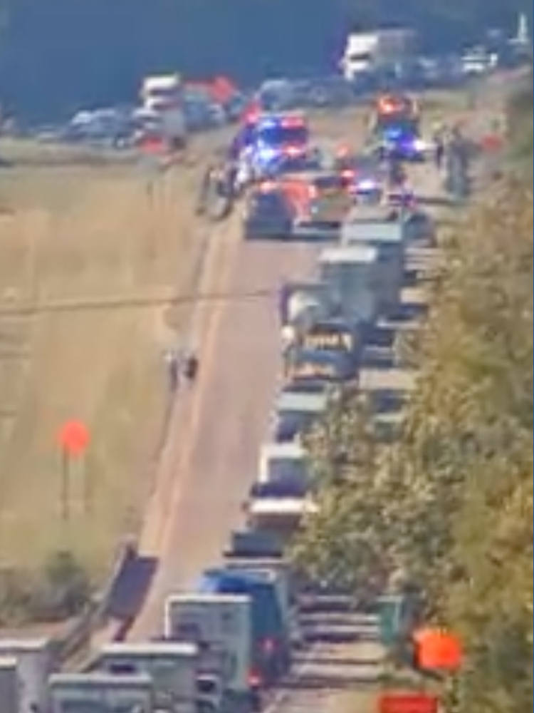 Child injured in three-car crash on I-55 near Highway 67 | ksdk.com