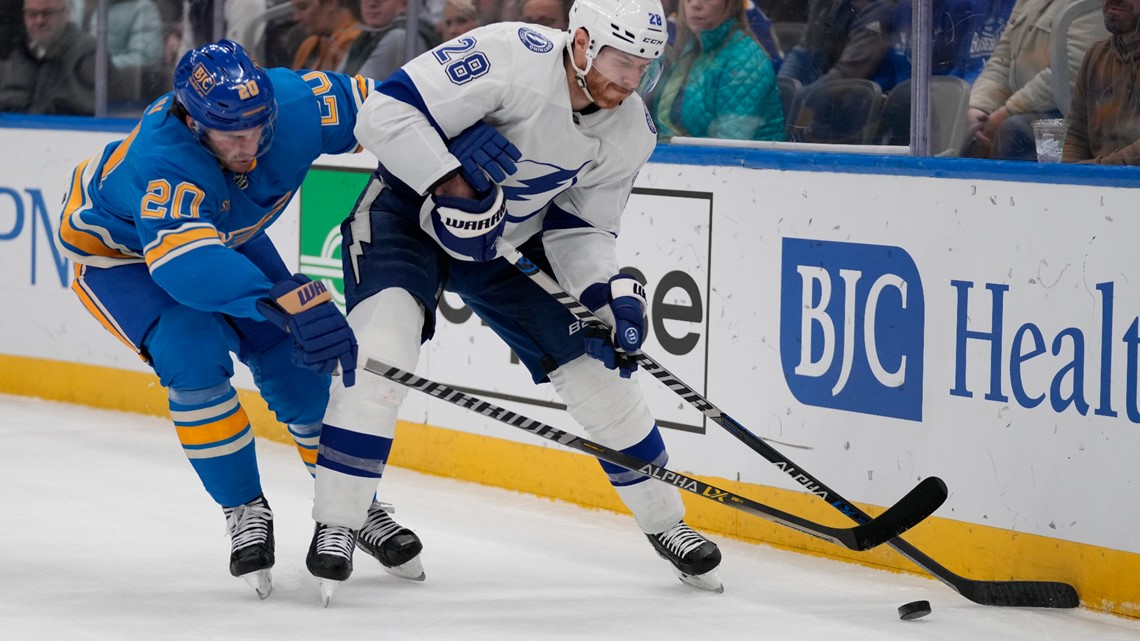 Blues lose to Tampa Bay Lightning Saturday night in St. Louis ksdk