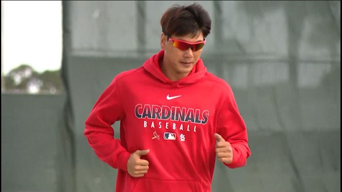 Spring Training) Cardinals' Hall of Fame-bound catcher 'excited' to work  with Kim Kwang-hyun