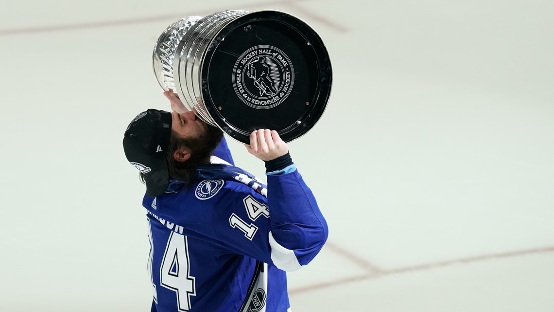 Lightning winger Pat Maroon's mom chugs beer out of Stanley Cup
