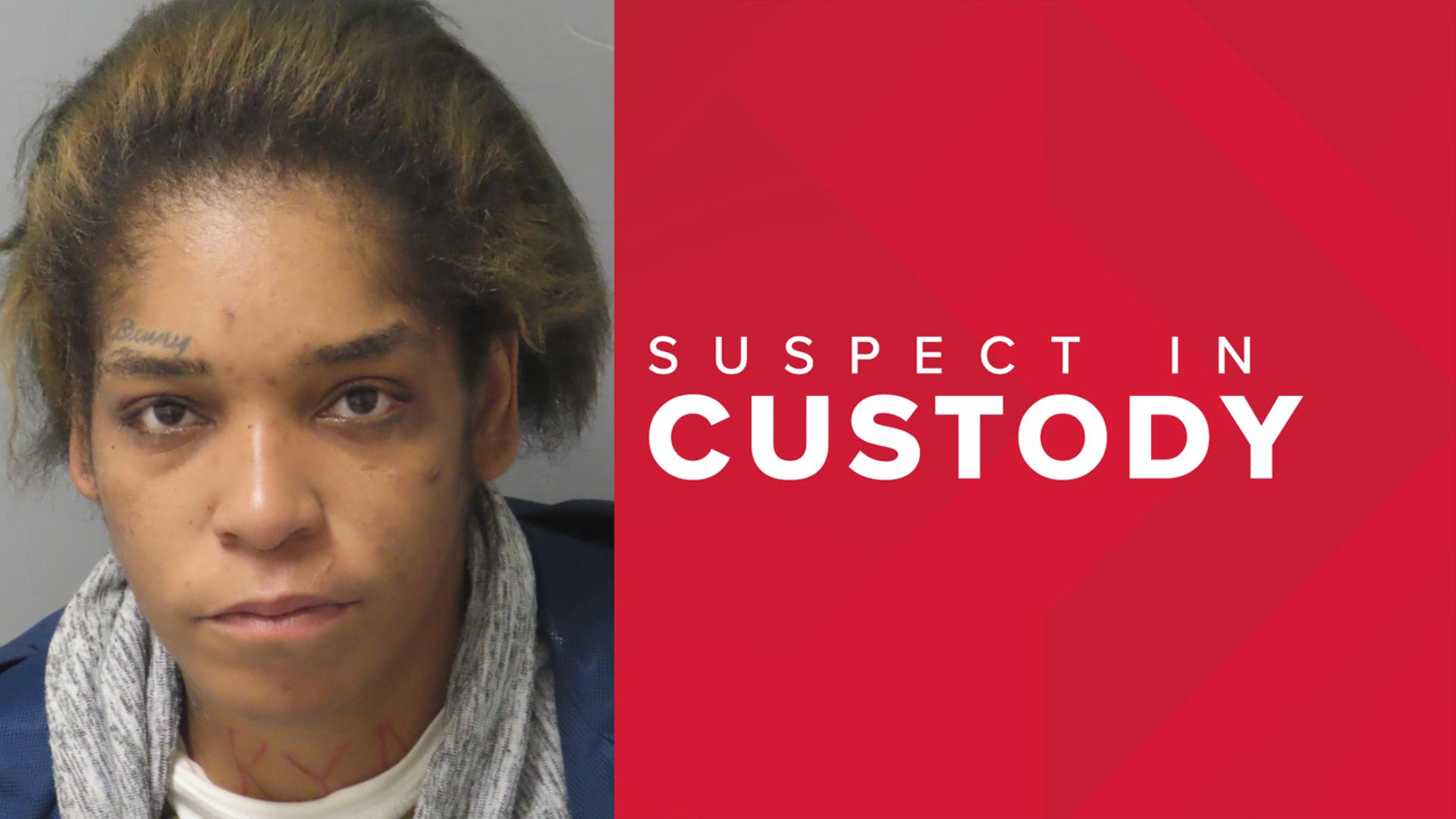 Woman arrested for Metro Bus stabbing that left pregnant woman and a ...