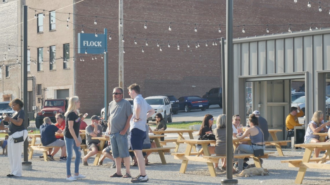 Flock Food Truck Park now open in Alton, Illinois