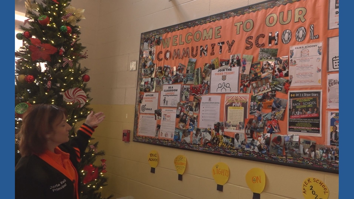 East St. Louis schools face federal funding cuts: 19,000 students across Illinois at risk