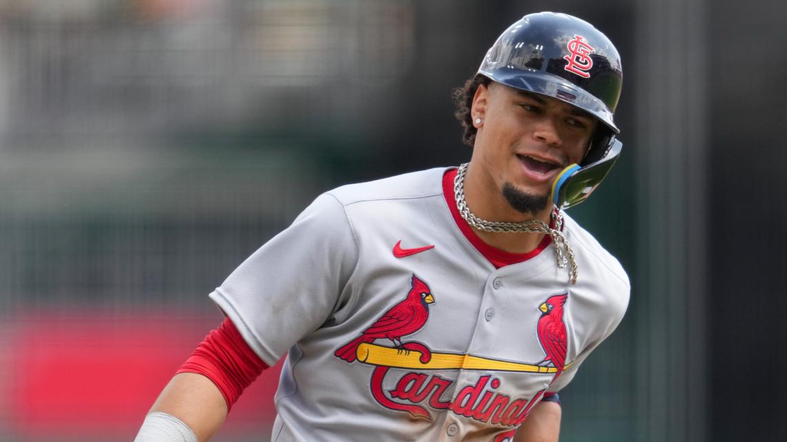 Cardinals halt Reds' streak with shutout victory | ksdk.com