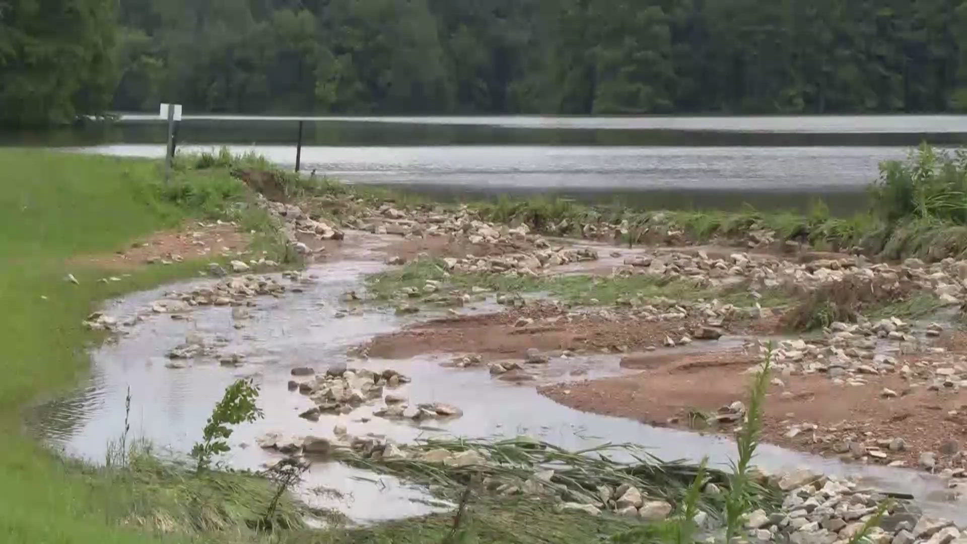 The potentially deadly risks associated with the dam's failure were known by the city. It's not the only "high-hazard" dam in Illinois or Missouri.