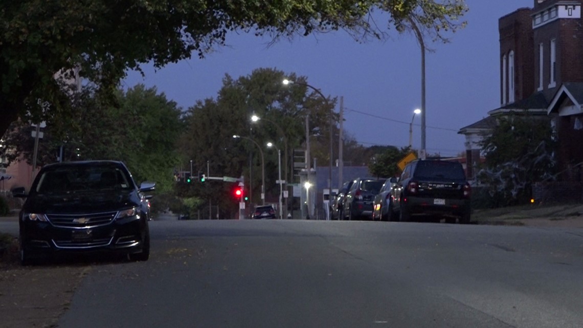 Police investigating deadly double shooting in St. Louis | ksdk.com