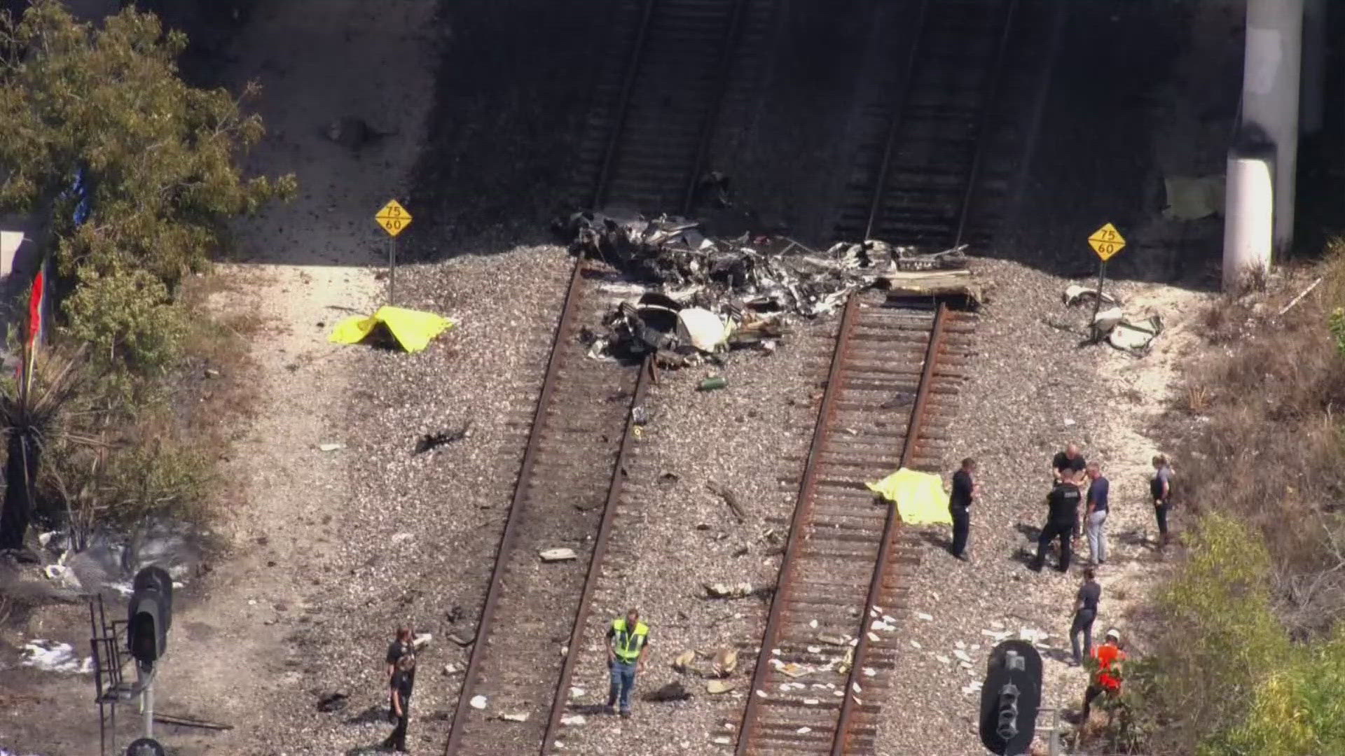 Small plane crashes in South Florida near I-95 by Boca Raton Airport ...