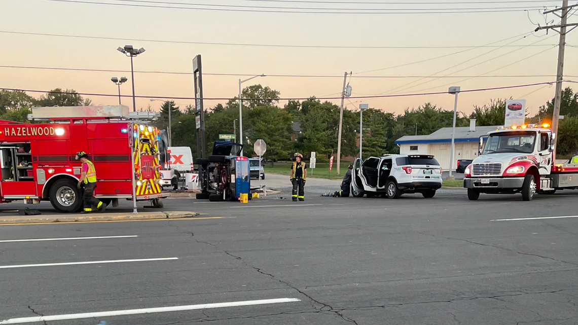 Lanes reopen after rollover crash involving Hazelwood squad car