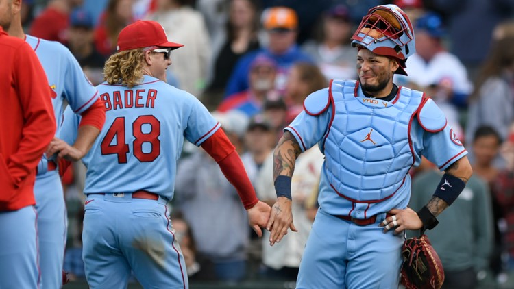 Molina's Grapefruit League debut pushed to Monday