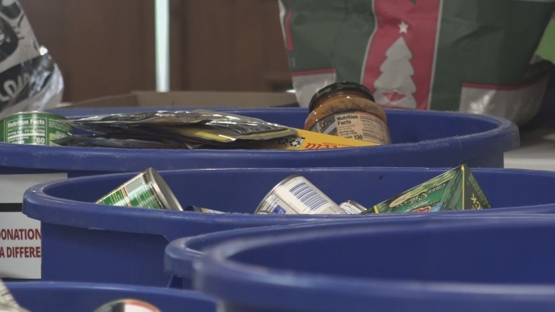 Alton Marquette and Althoff high schools Tackle Hunger for Operation