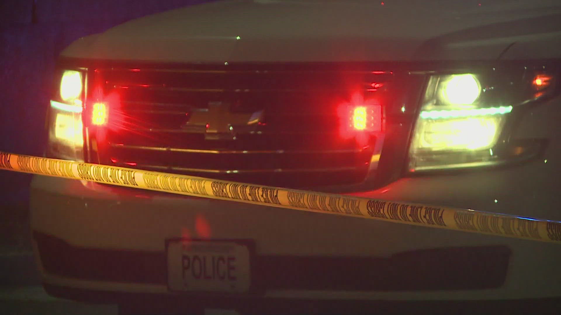 Man on the run after police chase from Metro East into St. Louis | ksdk.com